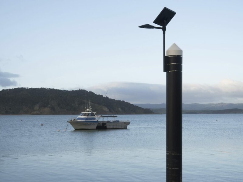 solar_lighting_nz_raglan_wharf_cast_study_1